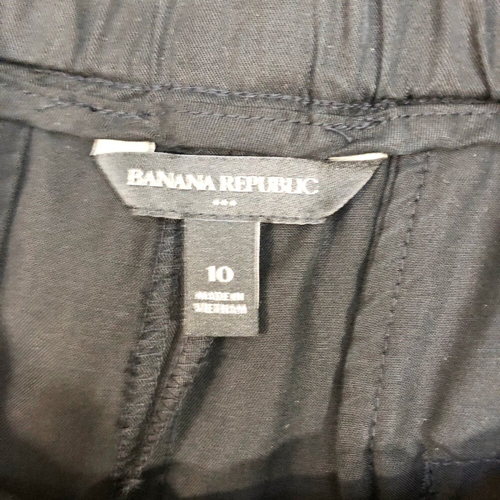 BANANA REPUBLIC Wide Leg Pleated Soft Tencel Pants 865389 in Black 10 - Picture 13 of 15